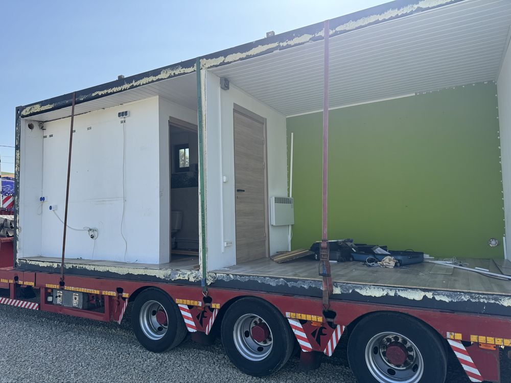 Vand casa mobila din Containere
