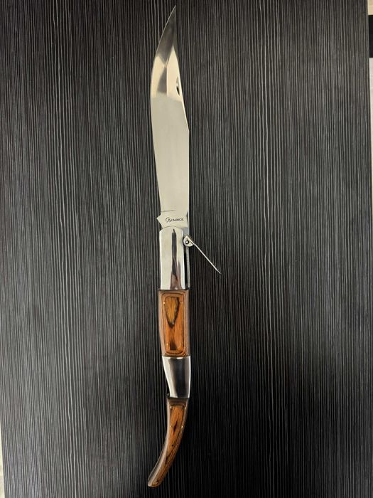 Briceag Spaniol Cricket Arabe Gigante Lama 21.8 CM Albainox 48 CM