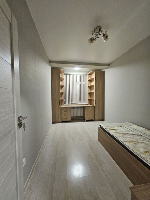 Продаётся 3/2/9 Паркентский новостройка