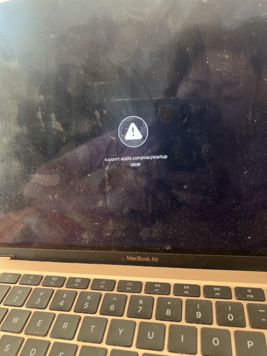 Макбук на запчасти