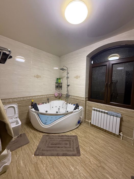 Tурар жой 30-35 ешарли айол кишига