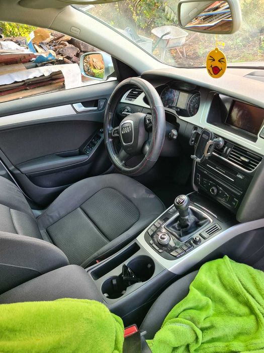 Masina audi A4 b