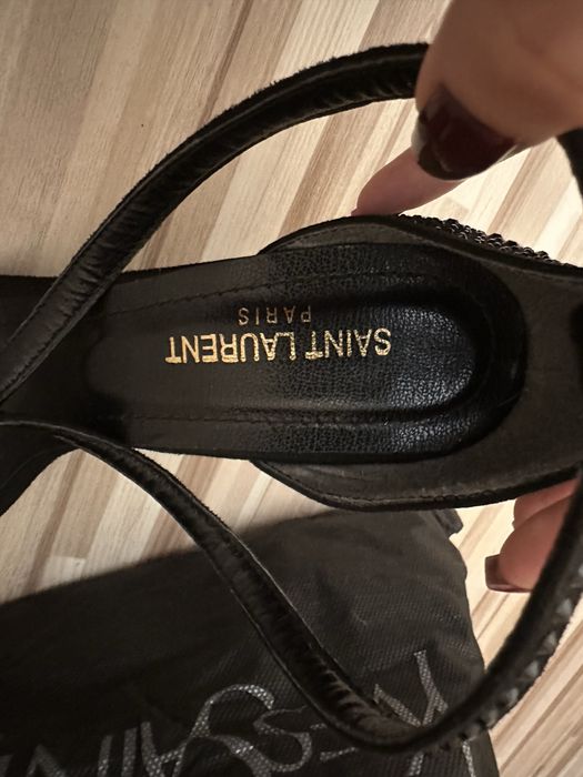 YSL обувки на ток