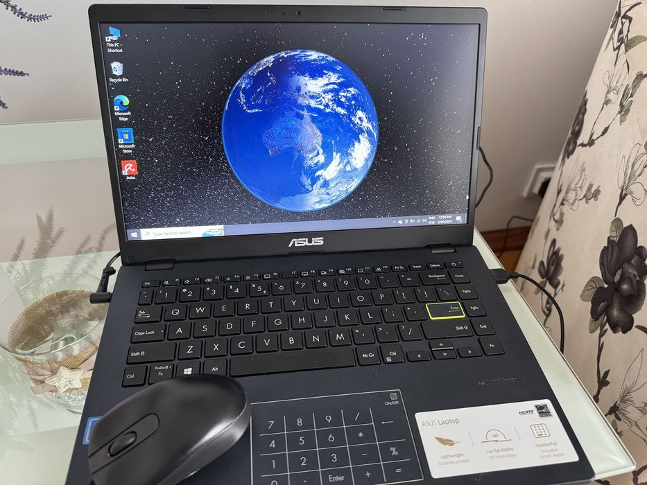 Laptop Asus, Intel Celeron