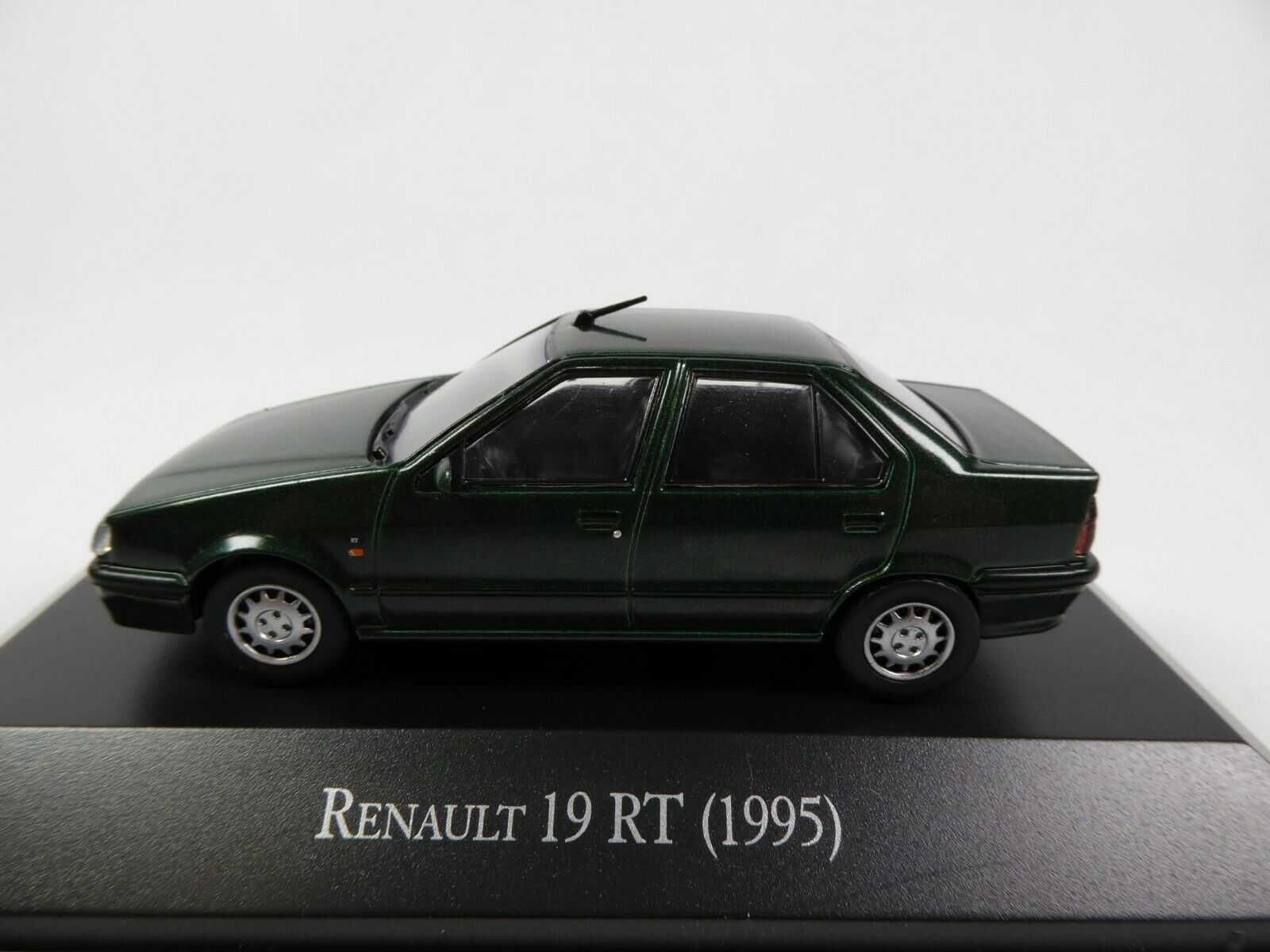 Macheta RENAULT 19 CHAMADE RT 1995 - Ixo, 1/43, noua.
