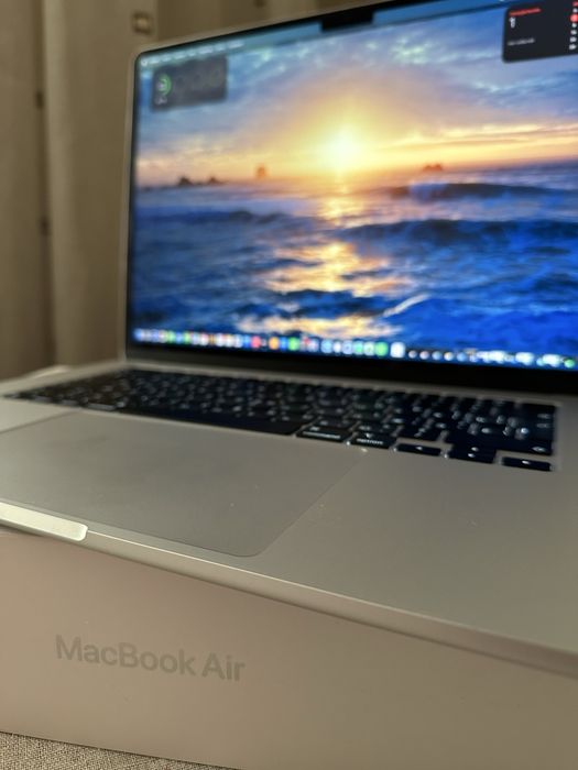 Macbook Air 15, 2024, 15,3