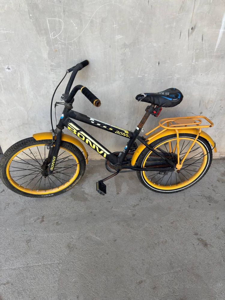 Velosapet sotiladi xolati orta