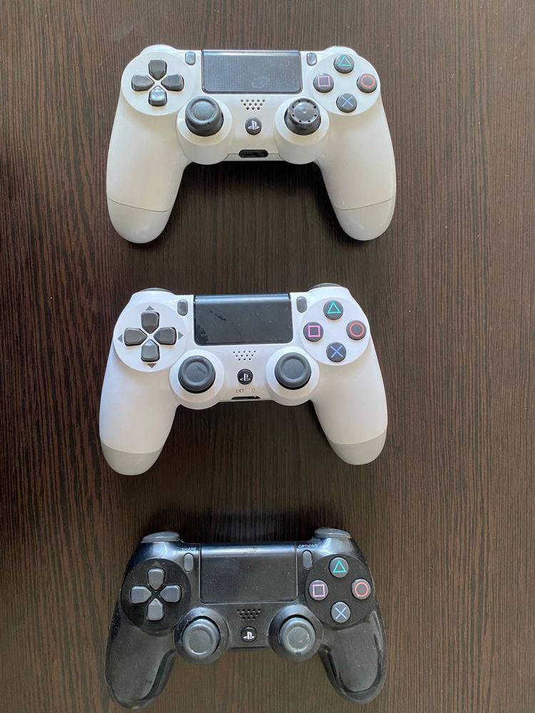 Playsteshion 4 sotiladi xolati idial 3 pulti bor 512 gb xotira