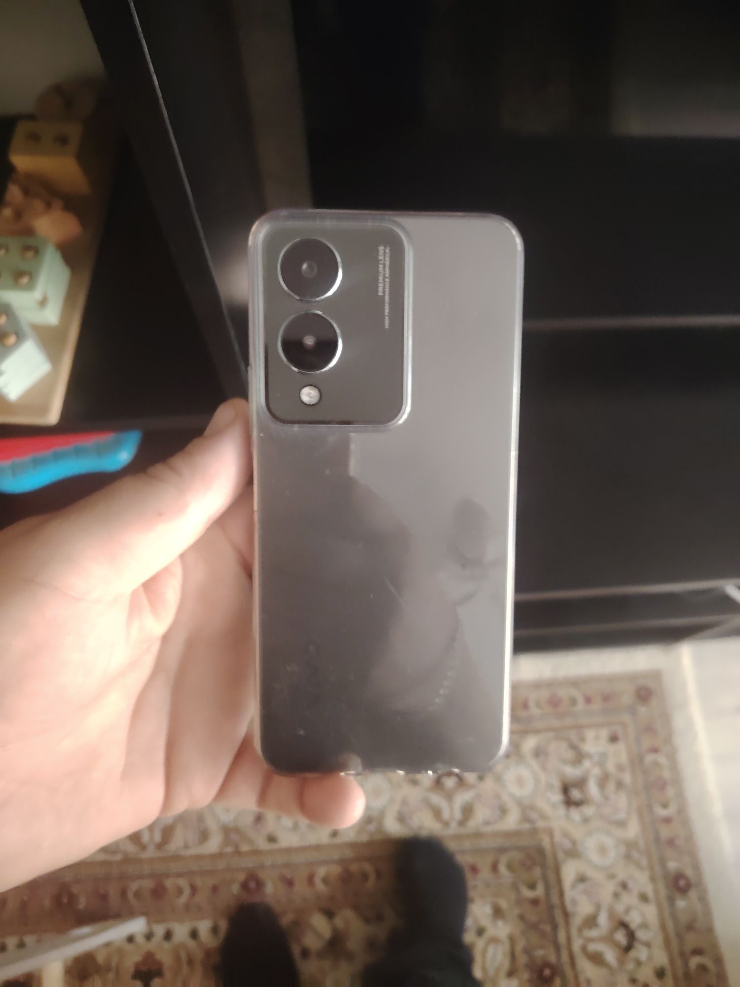 Продам VIVO Y 17