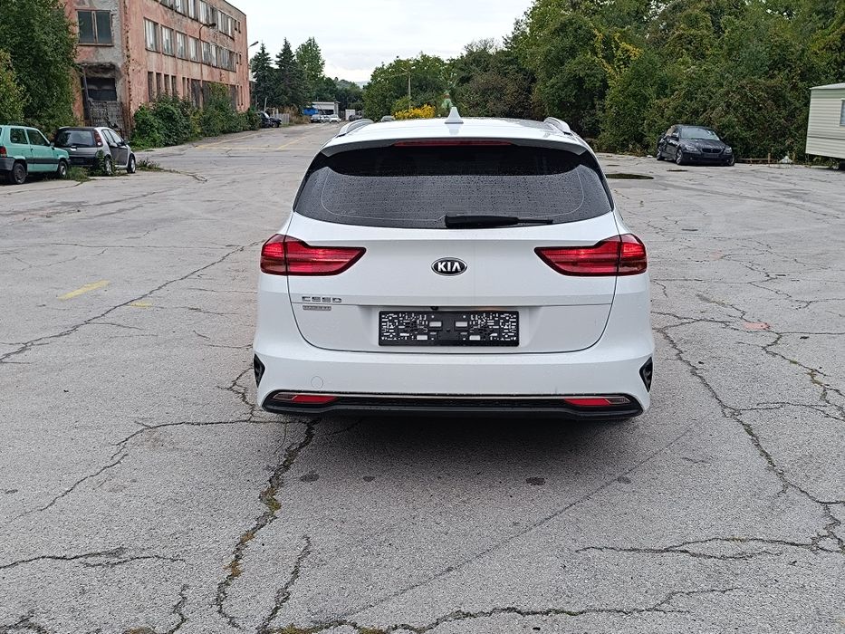 Kia Ceed 1.6 Crdi 2021 г