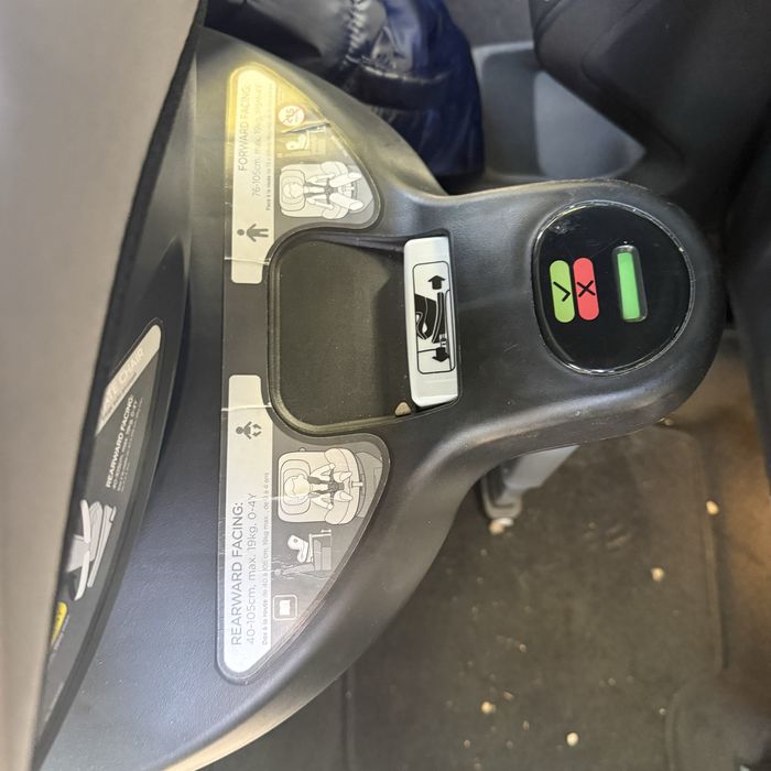 Scaun auto copii  rotativ Joie