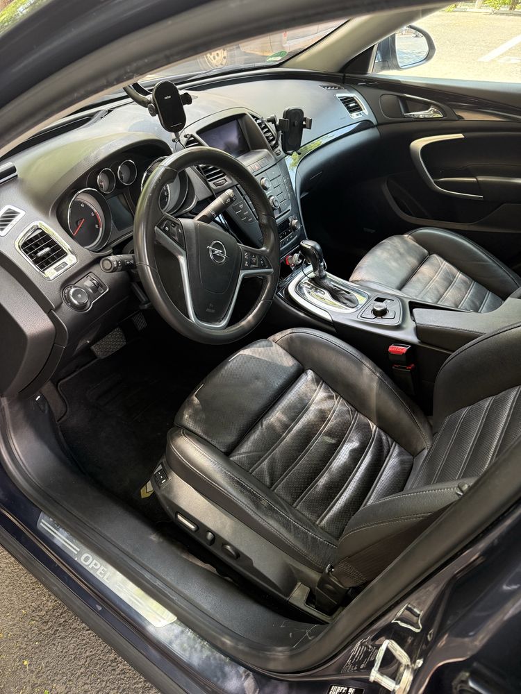 OPEL INSIGNiA cutie automata varianta ful