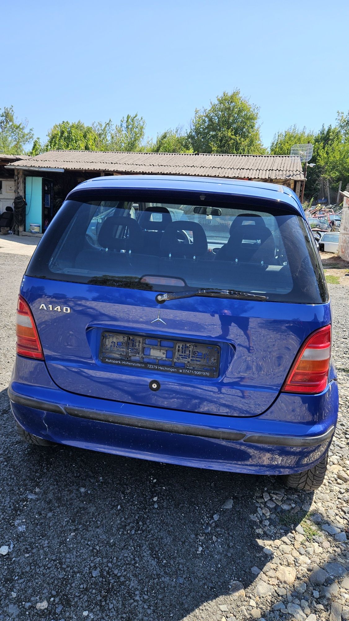Mercedes A 140 на части