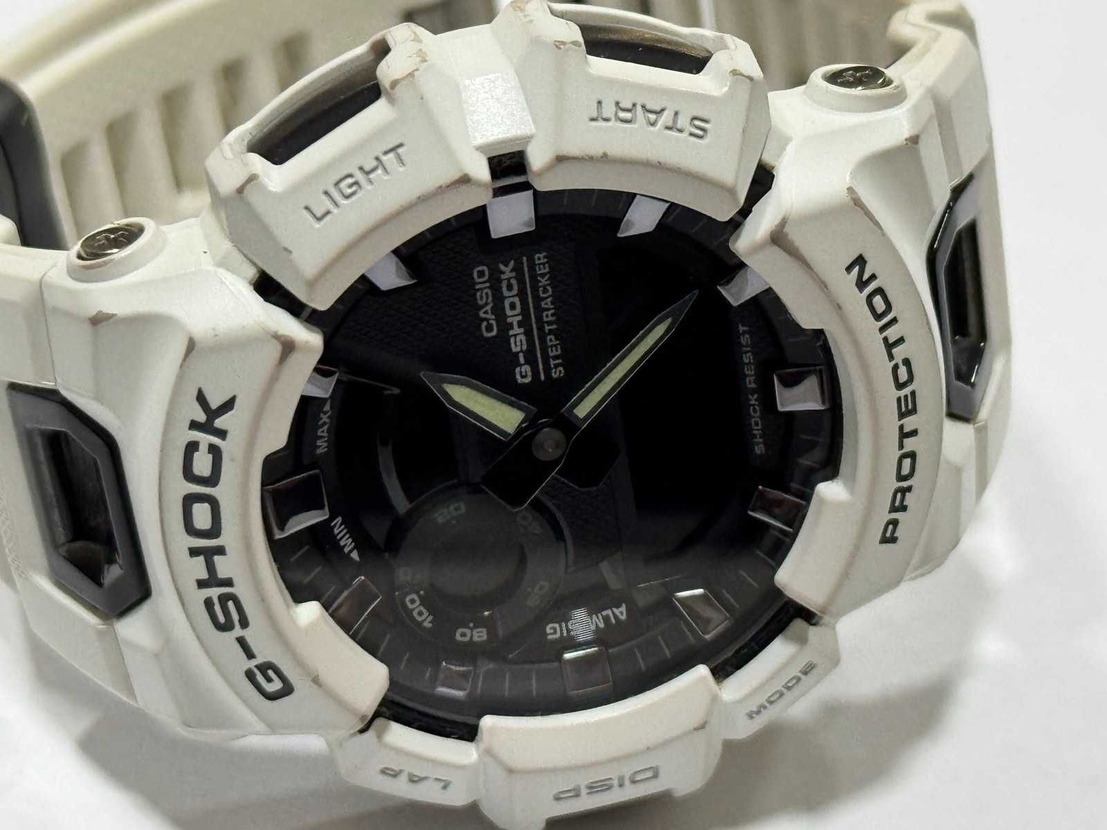 Часовник Casio G-Shock GBA-900-7AER