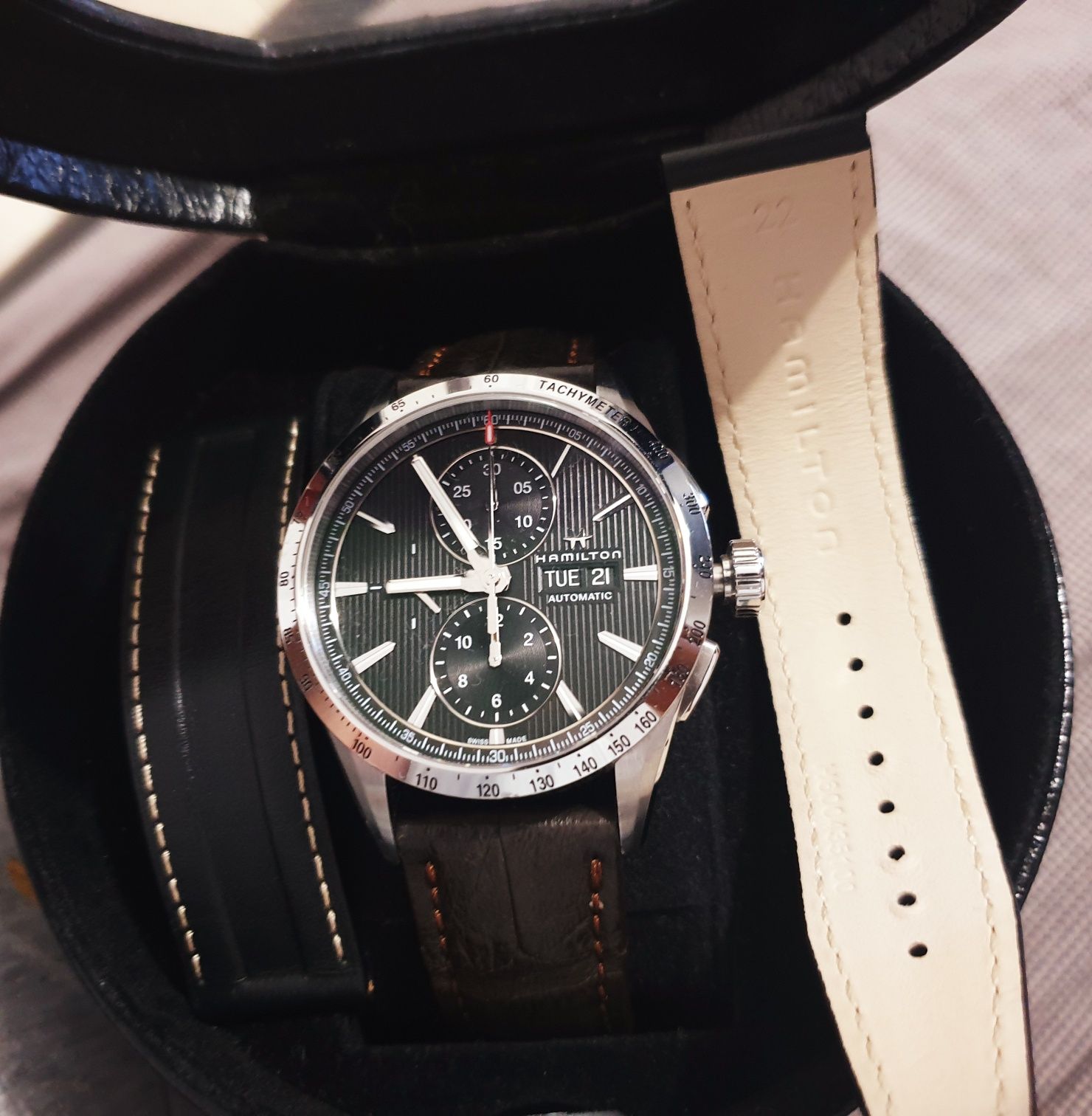 Ceas Hamilton Broadway Chronograph Daydate Automatic