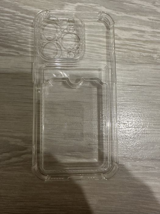 Чехлы на айфоны новые и б/у