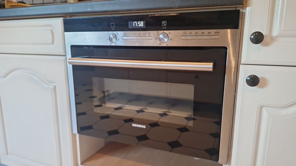 Vand cuptor electric SIEMENS