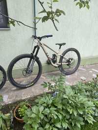 bicicleta full suspension Cube stereo 170 R 2023