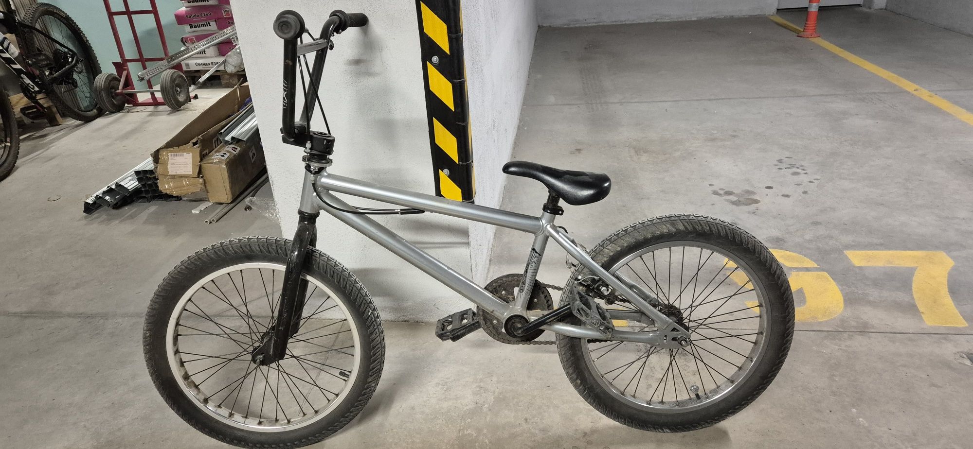 BMX Продавам. С подобрения