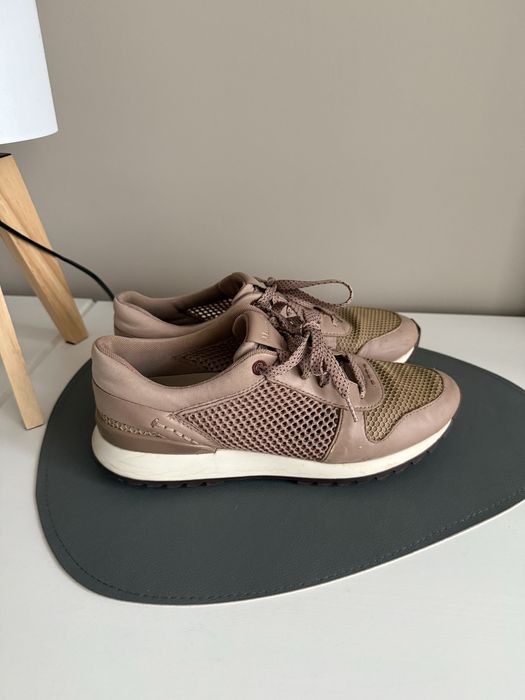 Дамски маратонки с мрежа Massimo dutti