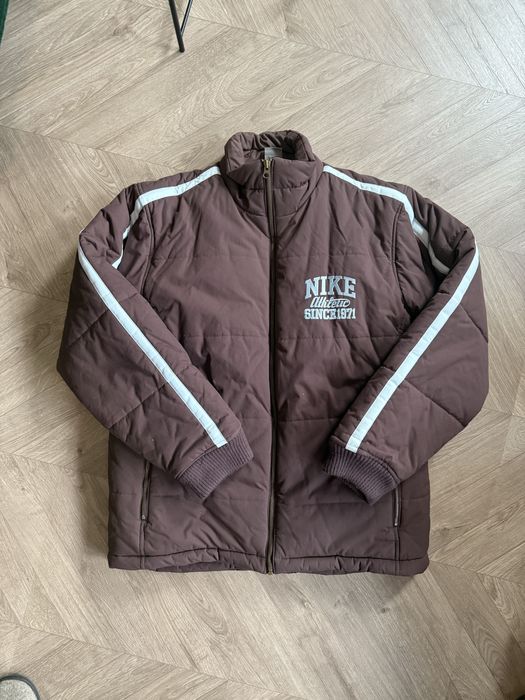 Geaca groasa vintage Nike