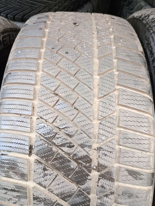 2 anvelope iarna continental 255/40/20.7mm profil dot 2024