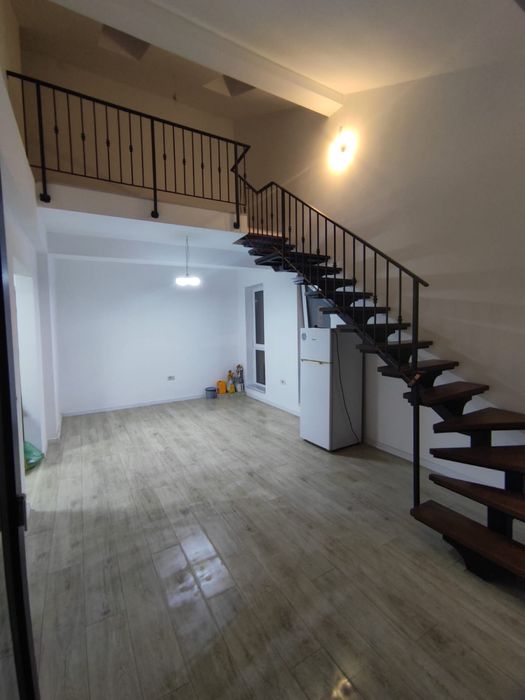 Inchiriez apartament