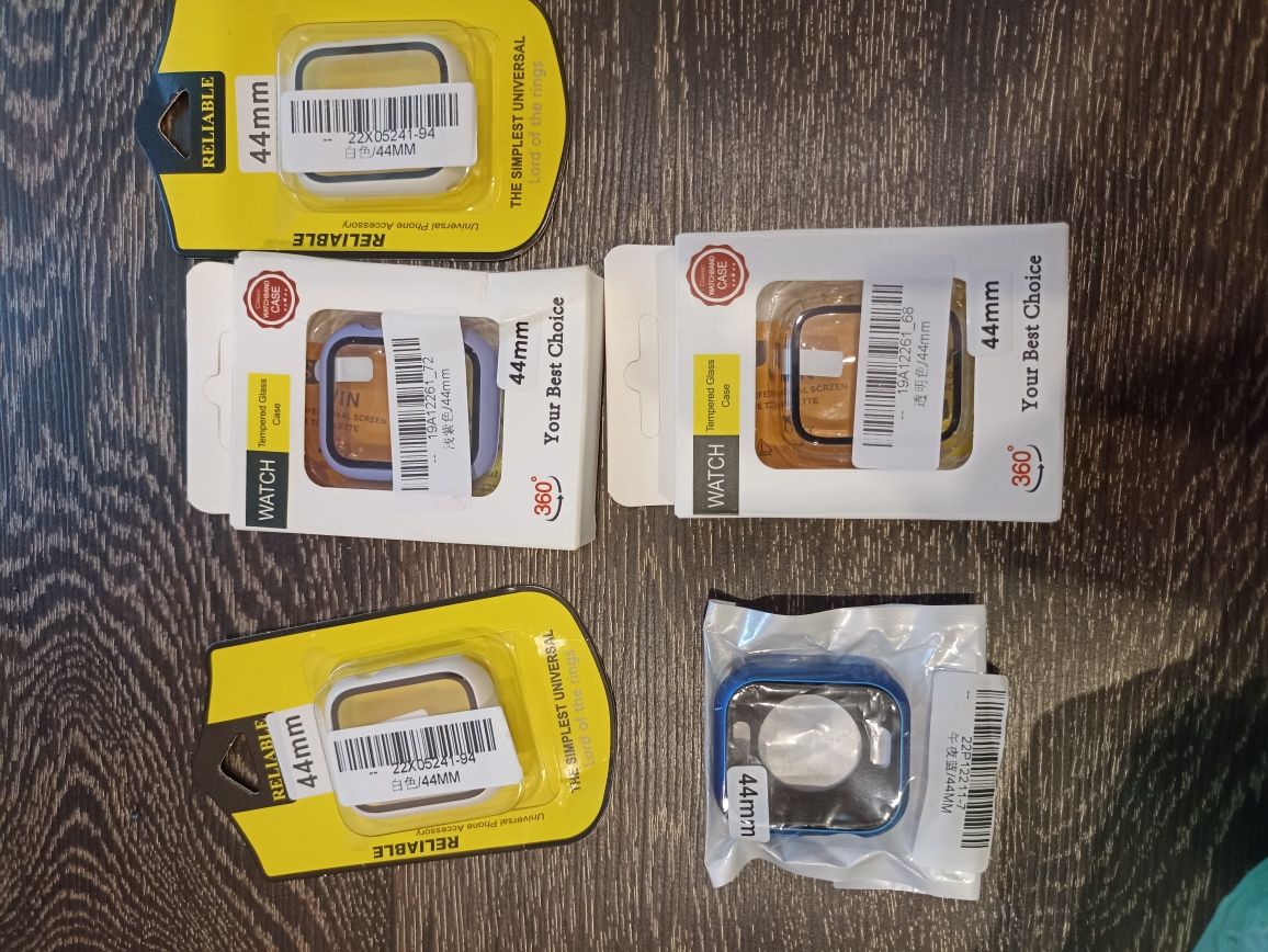 Продам чехлы Apple Watch