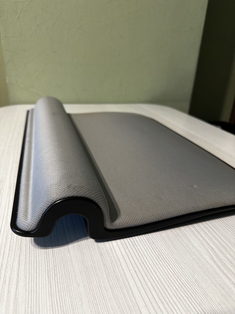 Подставка для ноутбука Cooler Master Choiix Comforter черная