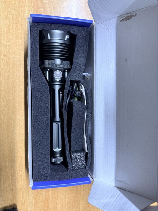 Lanterna jetbeam m64 sigilata.