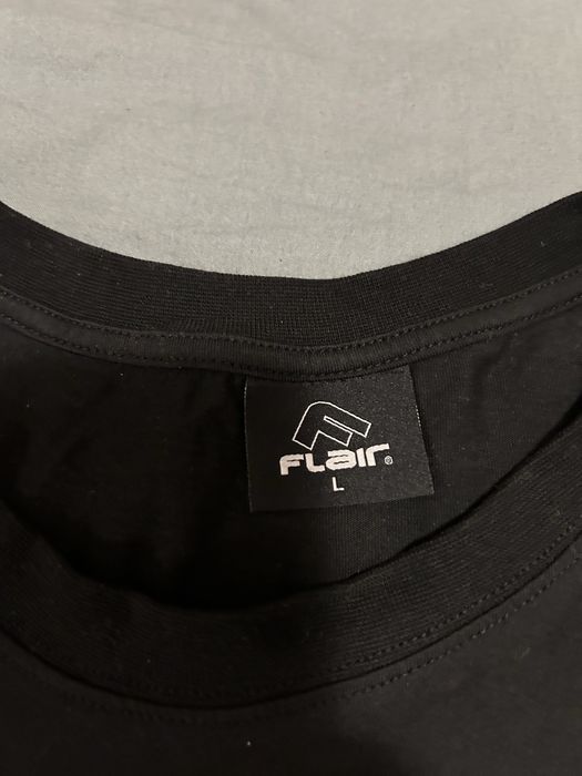 Оригинална тениска Flair
