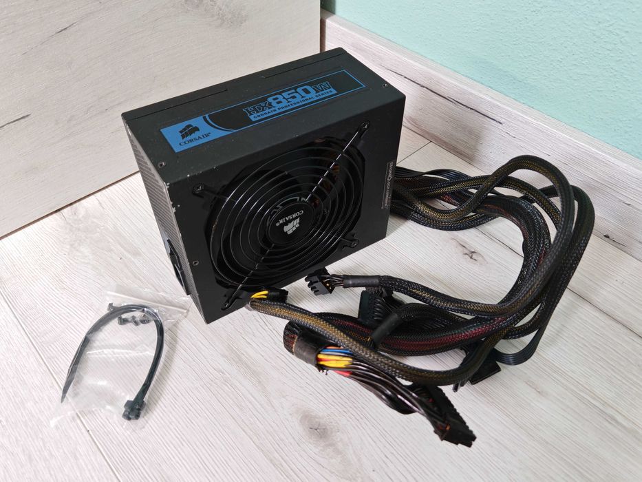 Sursa Corsair CMPSU-850HX