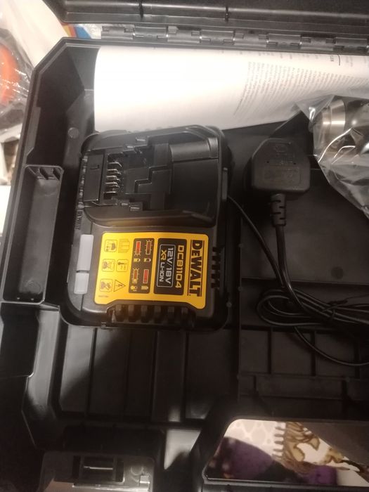 Scule Bosch DeWalt pachet promo