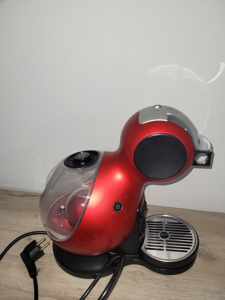 Aparat Cafea DOLCE GUSTO