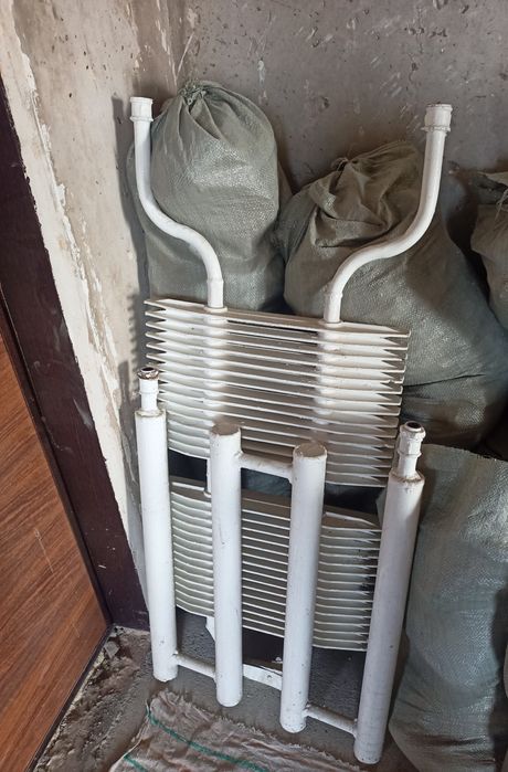 Отдам батареи (не чугун)