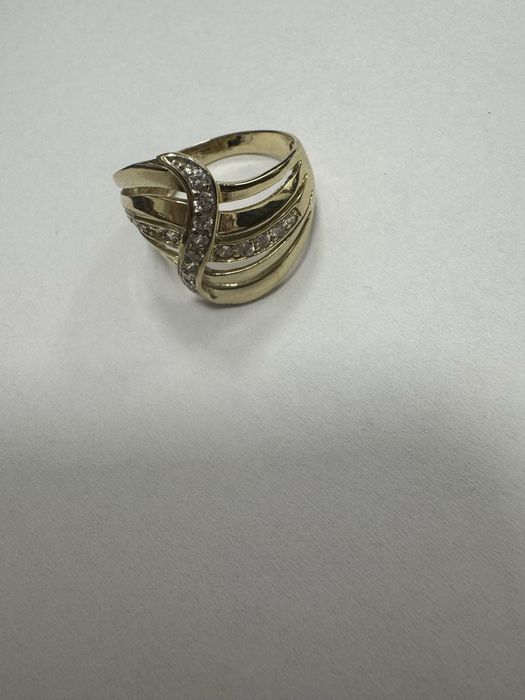 Златен пръстен дамски