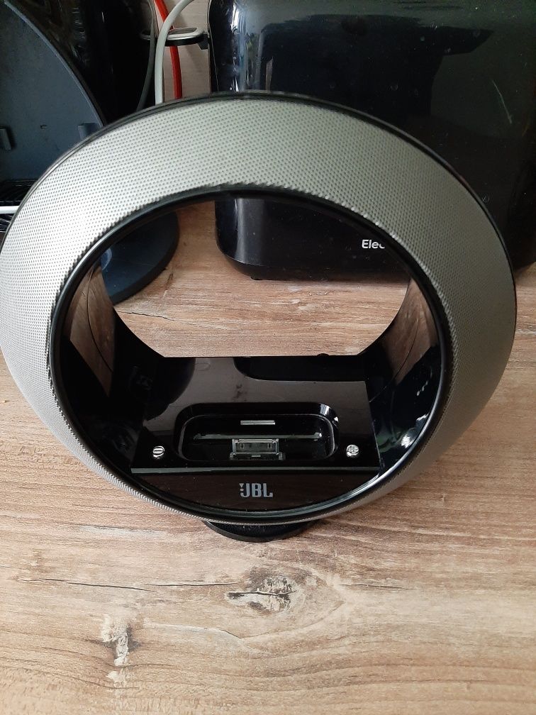 Boxa JBL speakers