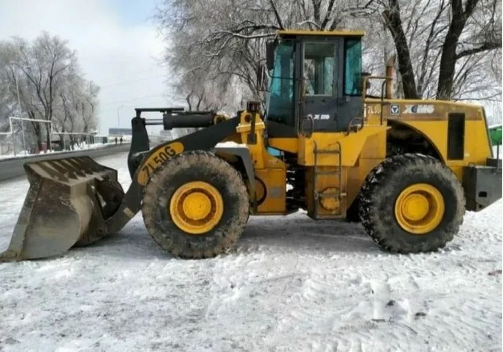 Услуги погрузчика 3 куба