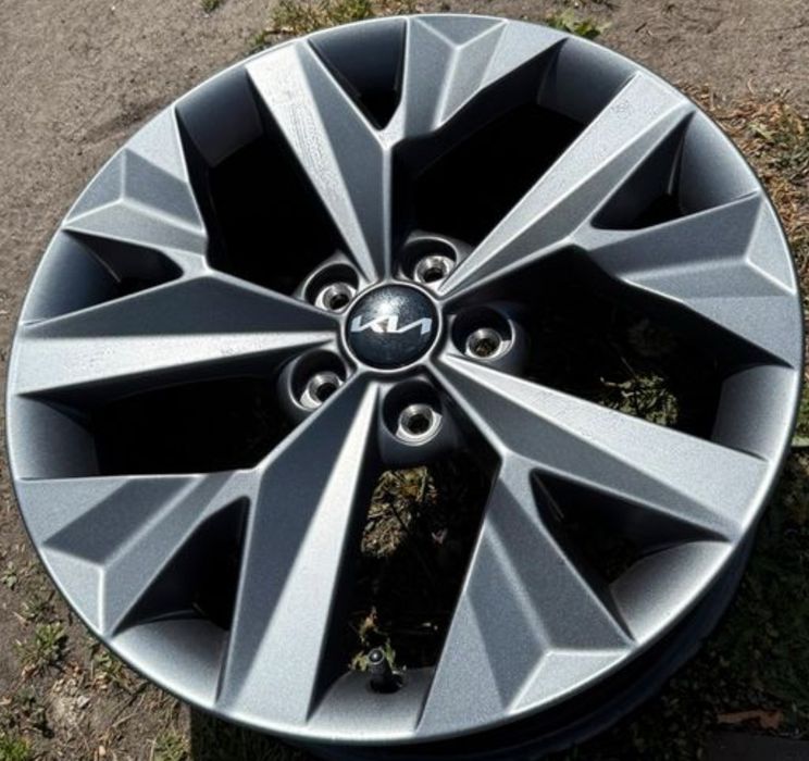 Jante 18″ originale KIA Sportage NQ5