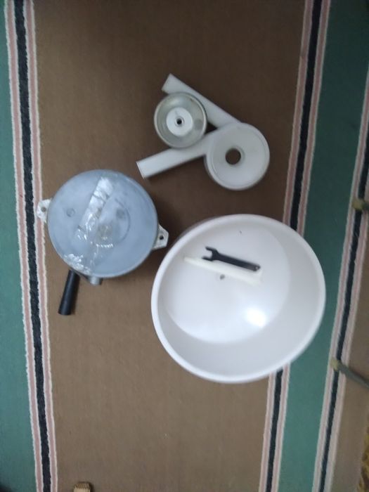 Сипоратор сатылады.жана, Жағдайы жаксы,ручной Россия,усталынбаган