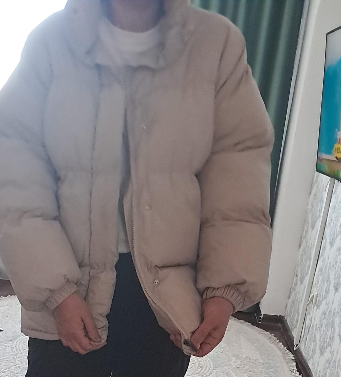 Продам куртку зимнюю.