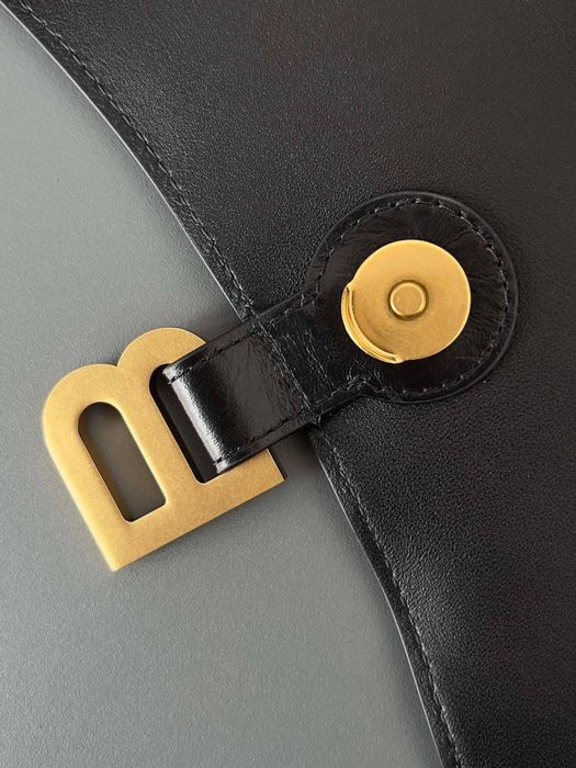 Geanta Balenciaga Crush