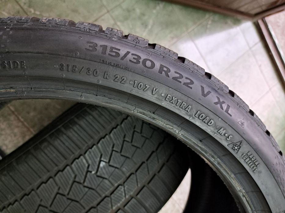2 anvelope 315/30 R22 Continental