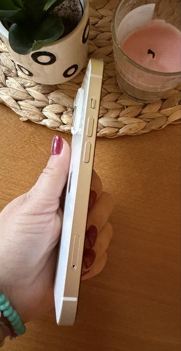 iPhone 14, 128gb, цвят бял