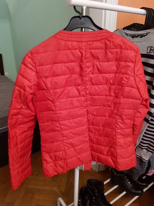 Свежо пролетно яке Л размер