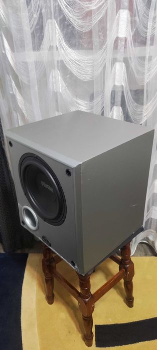Subwoofer Audio Activ Magnat Art. Nr. 1458561S Cu Statie Interna pt El