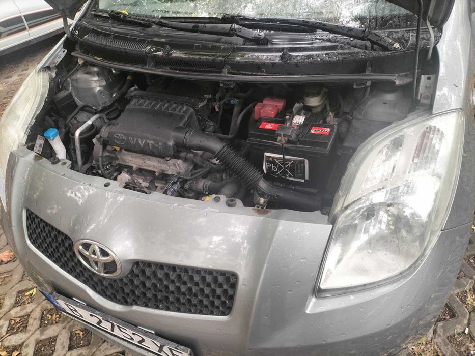 toyota yaris 1.3 avtomatic