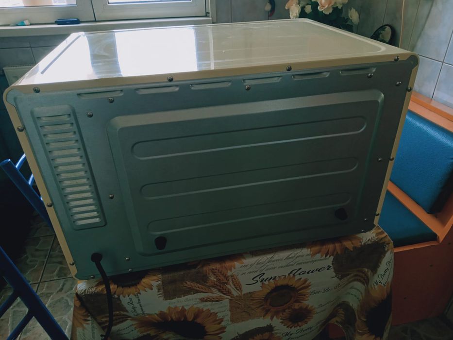 Cuptor electric cu convecție TurboWave