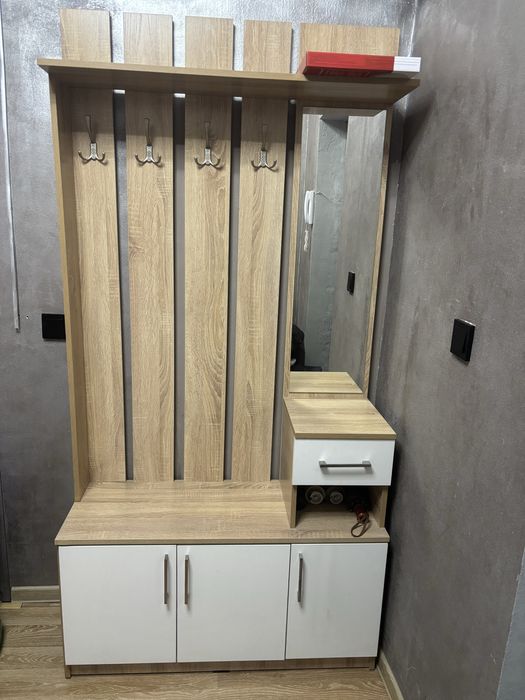 Шкаф для прихожей