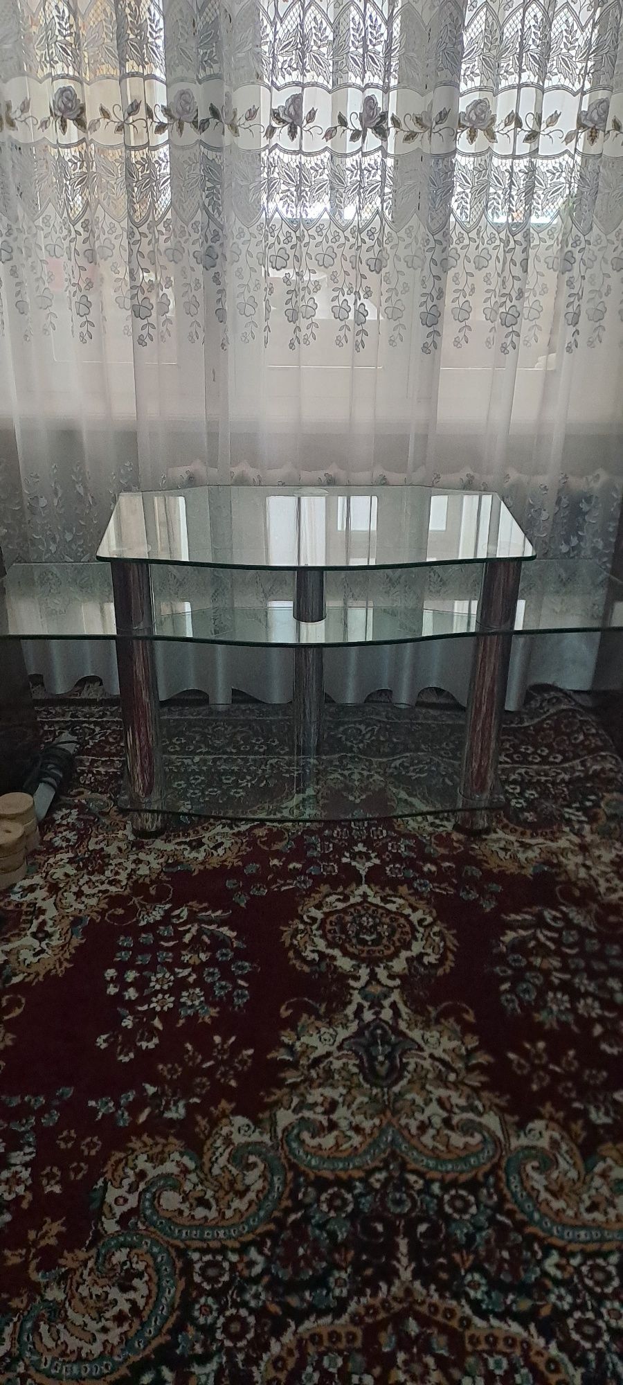 Подставка для телевизора